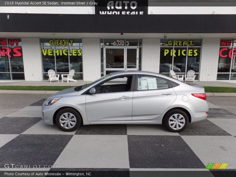 Ironman Silver / Gray 2016 Hyundai Accent SE Sedan