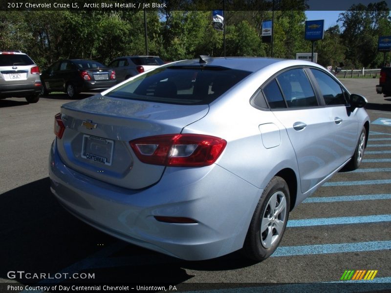 Arctic Blue Metallic / Jet Black 2017 Chevrolet Cruze LS