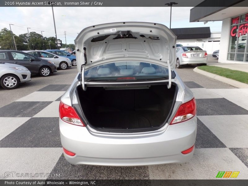 Ironman Silver / Gray 2016 Hyundai Accent SE Sedan