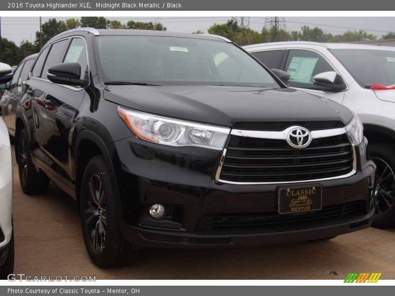 Midnight Black Metallic / Black 2016 Toyota Highlander XLE