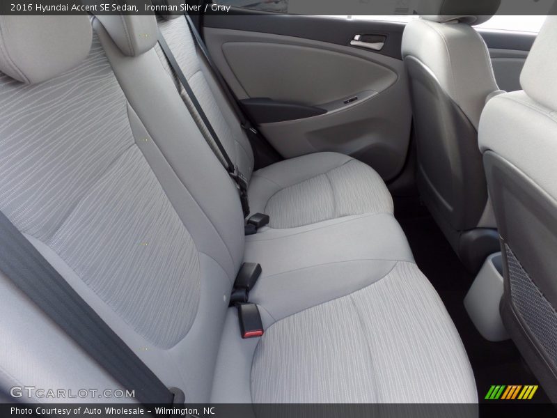 Ironman Silver / Gray 2016 Hyundai Accent SE Sedan