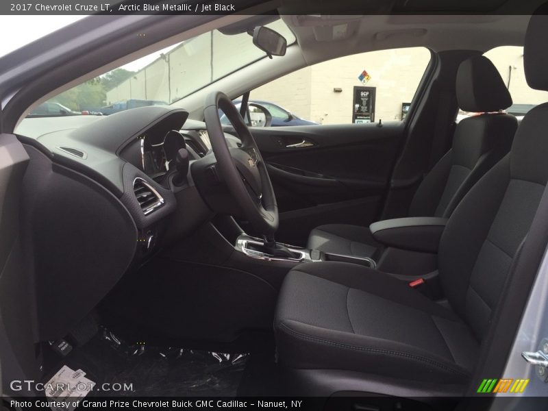 Arctic Blue Metallic / Jet Black 2017 Chevrolet Cruze LT