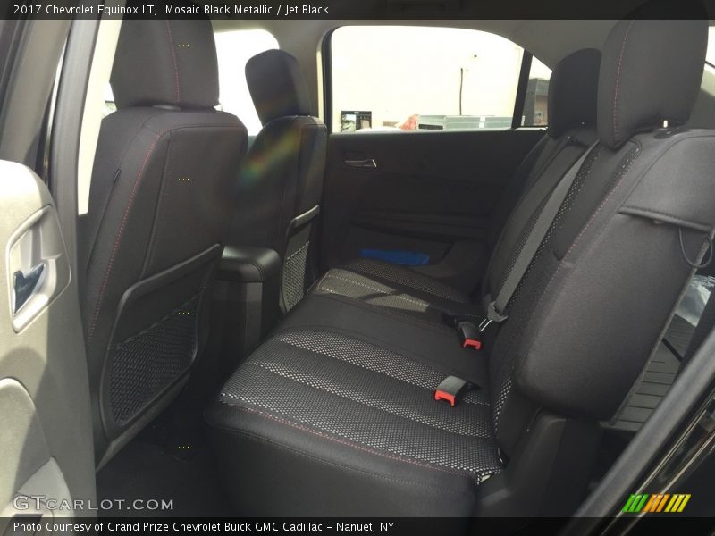 Mosaic Black Metallic / Jet Black 2017 Chevrolet Equinox LT