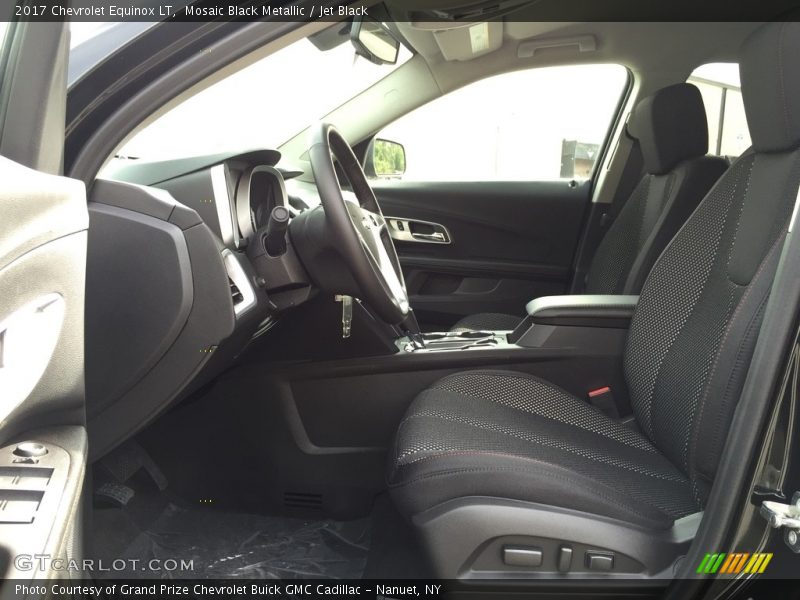 Mosaic Black Metallic / Jet Black 2017 Chevrolet Equinox LT