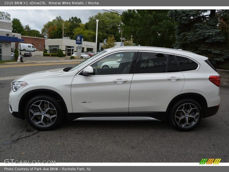 Mineral White Metallic / Mocha 2016 BMW X1 xDrive28i