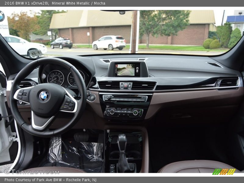 Mineral White Metallic / Mocha 2016 BMW X1 xDrive28i
