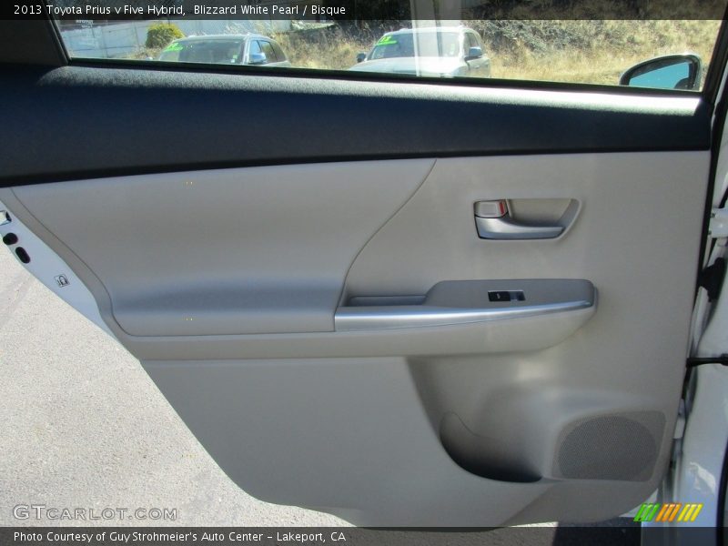 Blizzard White Pearl / Bisque 2013 Toyota Prius v Five Hybrid