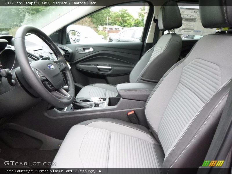 Magnetic / Charcoal Black 2017 Ford Escape SE 4WD