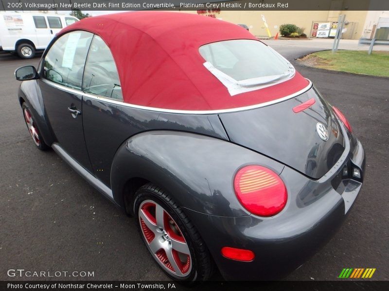 Platinum Grey Metallic / Bordeaux Red 2005 Volkswagen New Beetle Dark Flint Edition Convertible