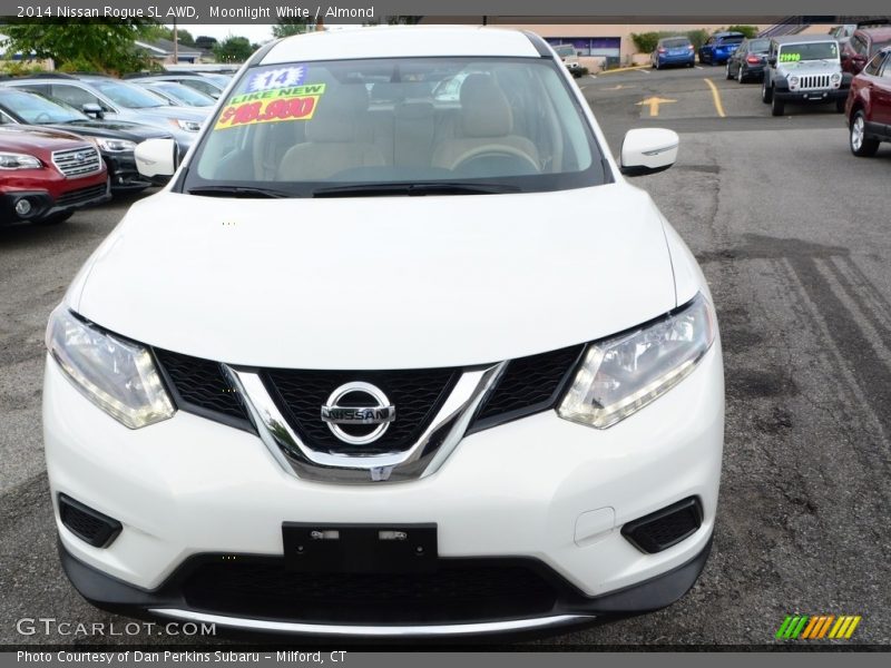 Moonlight White / Almond 2014 Nissan Rogue SL AWD