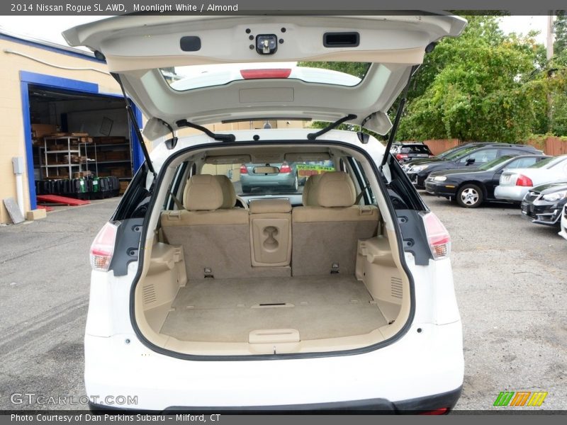 Moonlight White / Almond 2014 Nissan Rogue SL AWD