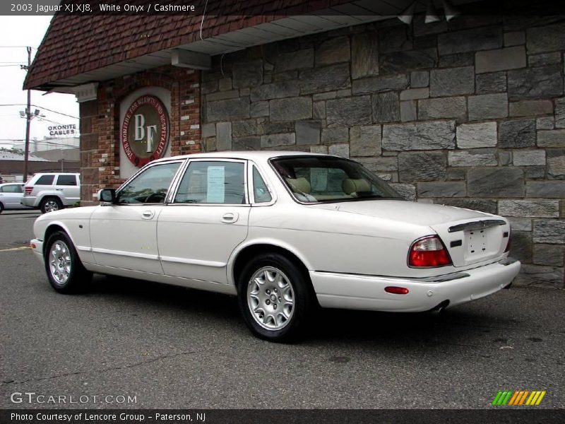 White Onyx / Cashmere 2003 Jaguar XJ XJ8