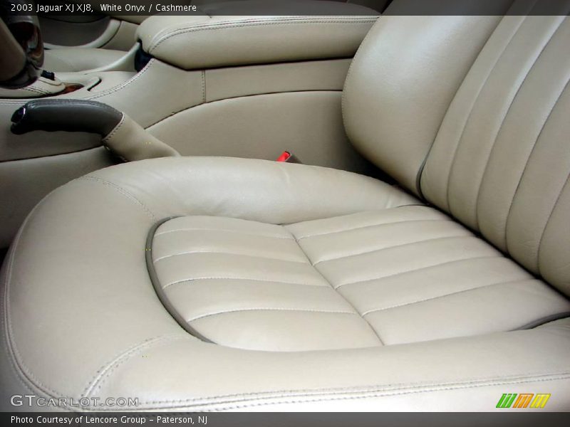 White Onyx / Cashmere 2003 Jaguar XJ XJ8
