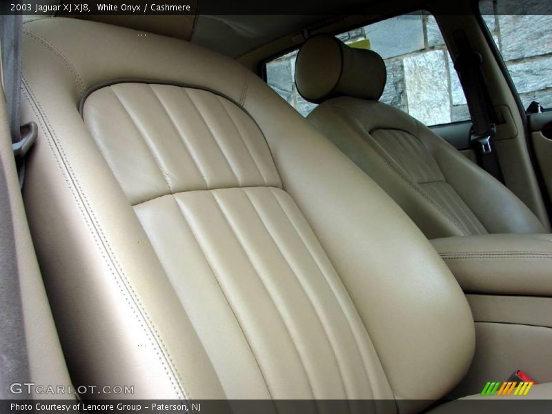 White Onyx / Cashmere 2003 Jaguar XJ XJ8