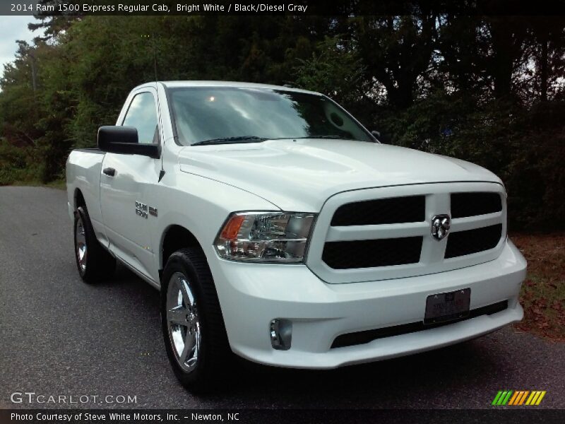 Bright White / Black/Diesel Gray 2014 Ram 1500 Express Regular Cab