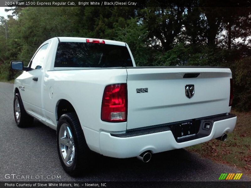 Bright White / Black/Diesel Gray 2014 Ram 1500 Express Regular Cab