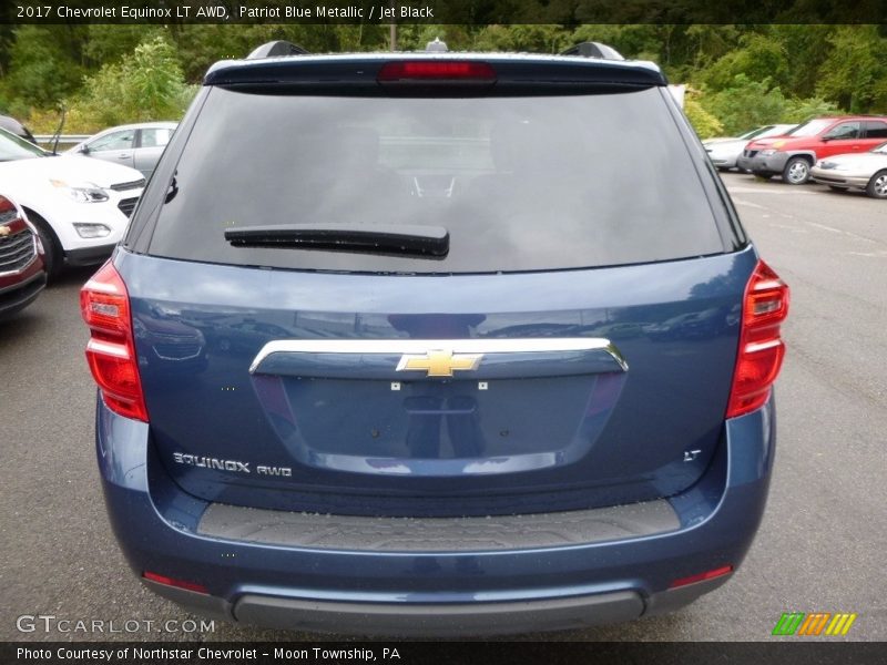 Patriot Blue Metallic / Jet Black 2017 Chevrolet Equinox LT AWD