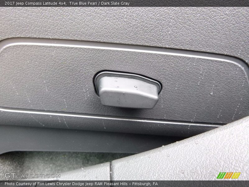 True Blue Pearl / Dark Slate Gray 2017 Jeep Compass Latitude 4x4