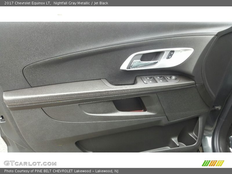 Nightfall Gray Metallic / Jet Black 2017 Chevrolet Equinox LT