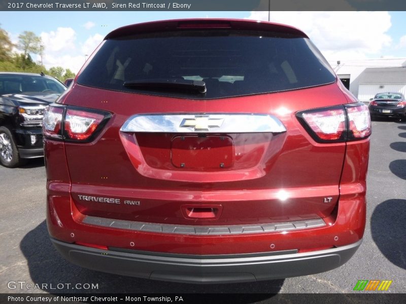 Siren Red Tintcoat / Ebony 2017 Chevrolet Traverse LT AWD