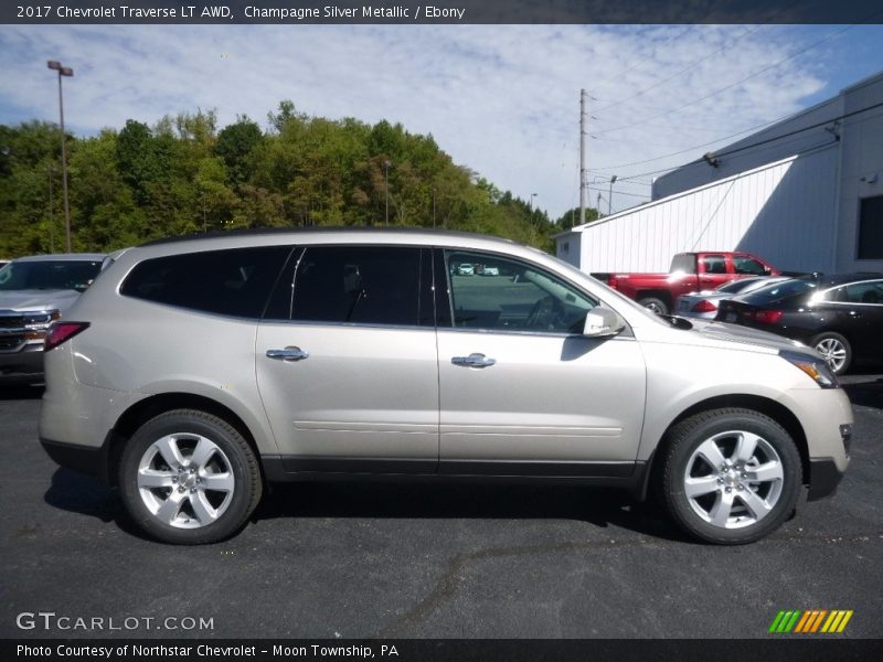 Champagne Silver Metallic / Ebony 2017 Chevrolet Traverse LT AWD