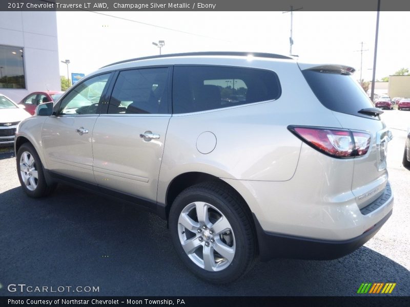 Champagne Silver Metallic / Ebony 2017 Chevrolet Traverse LT AWD