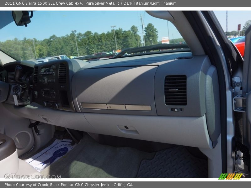 Pure Silver Metallic / Dark Titanium/Light Titanium 2011 GMC Sierra 1500 SLE Crew Cab 4x4