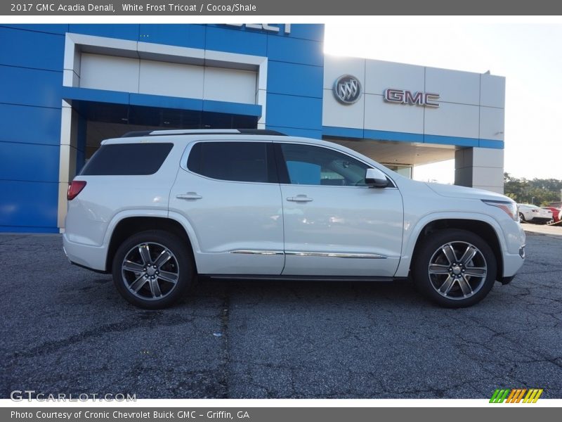 White Frost Tricoat / Cocoa/Shale 2017 GMC Acadia Denali