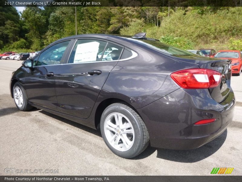Graphite Metallic / Jet Black 2017 Chevrolet Cruze LT