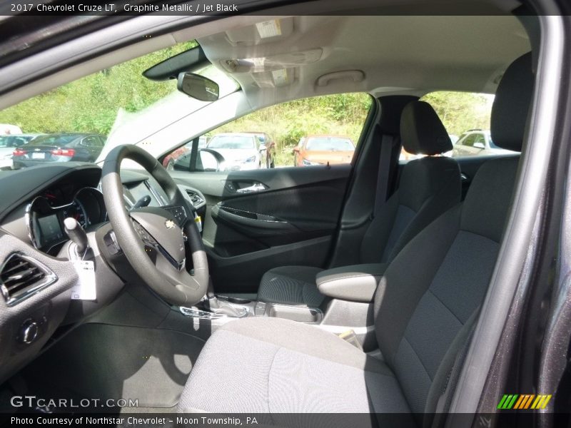 Graphite Metallic / Jet Black 2017 Chevrolet Cruze LT
