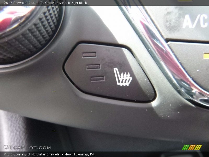 Graphite Metallic / Jet Black 2017 Chevrolet Cruze LT