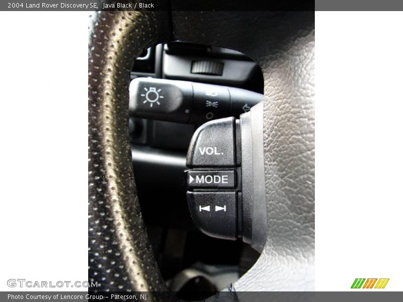 Java Black / Black 2004 Land Rover Discovery SE
