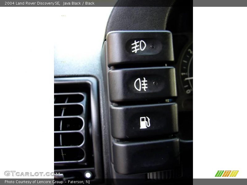 Java Black / Black 2004 Land Rover Discovery SE