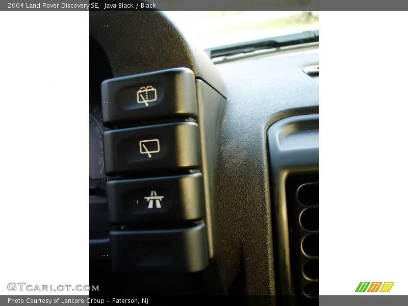 Java Black / Black 2004 Land Rover Discovery SE
