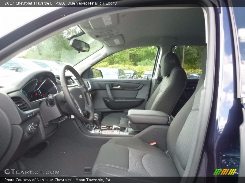 Blue Velvet Metallic / Ebony 2017 Chevrolet Traverse LT AWD
