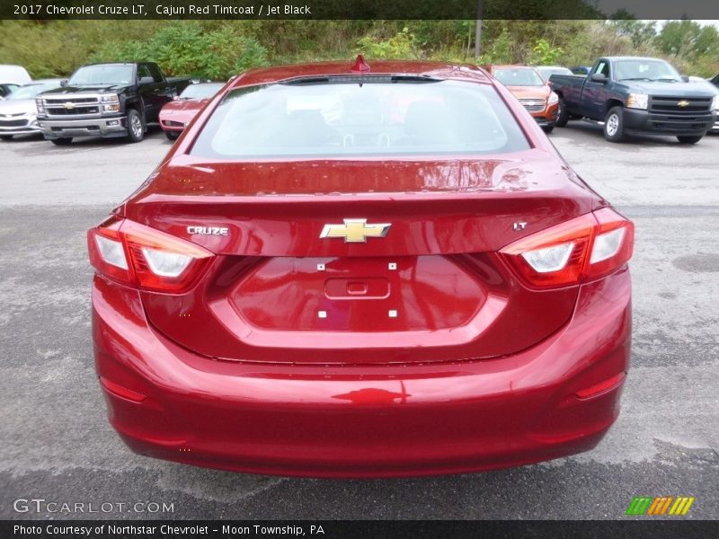 Cajun Red Tintcoat / Jet Black 2017 Chevrolet Cruze LT