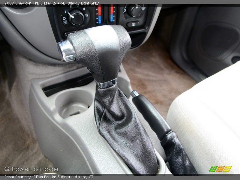 Black / Light Gray 2007 Chevrolet TrailBlazer LS 4x4