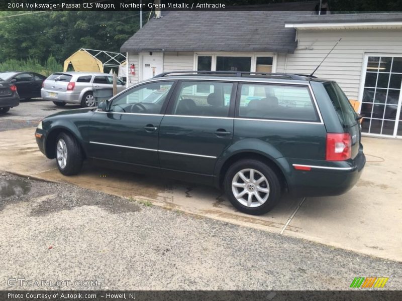 Northern Green Metallic / Anthracite 2004 Volkswagen Passat GLS Wagon