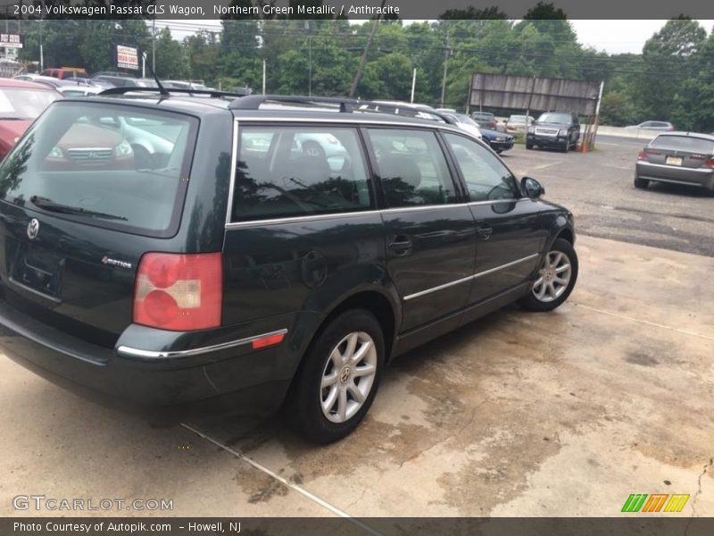 Northern Green Metallic / Anthracite 2004 Volkswagen Passat GLS Wagon