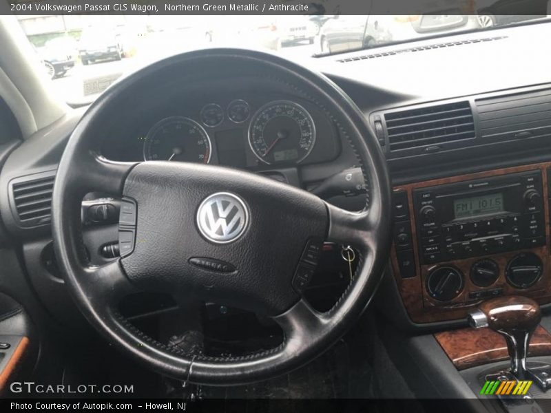 Northern Green Metallic / Anthracite 2004 Volkswagen Passat GLS Wagon