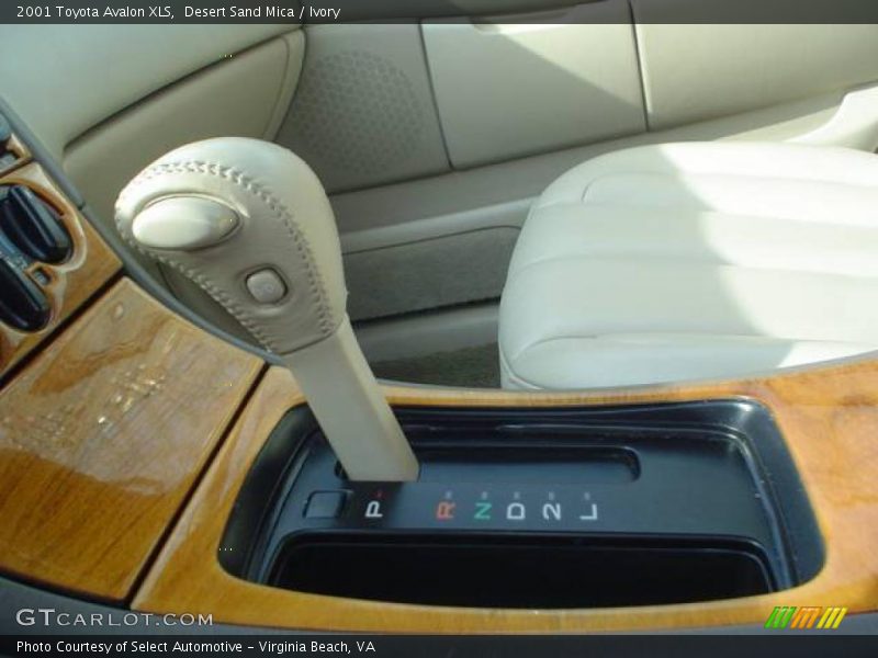 Desert Sand Mica / Ivory 2001 Toyota Avalon XLS