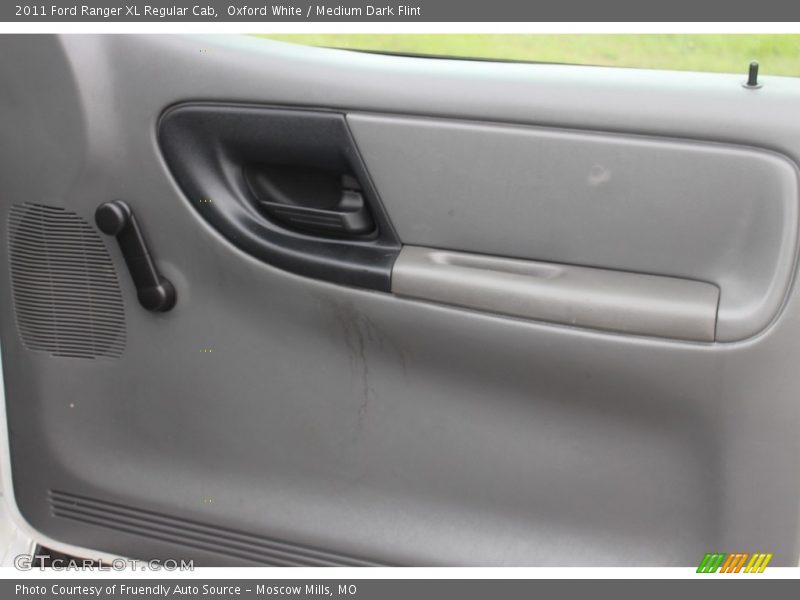 Oxford White / Medium Dark Flint 2011 Ford Ranger XL Regular Cab