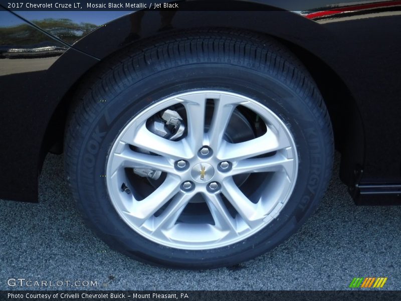 Mosaic Black Metallic / Jet Black 2017 Chevrolet Cruze LT