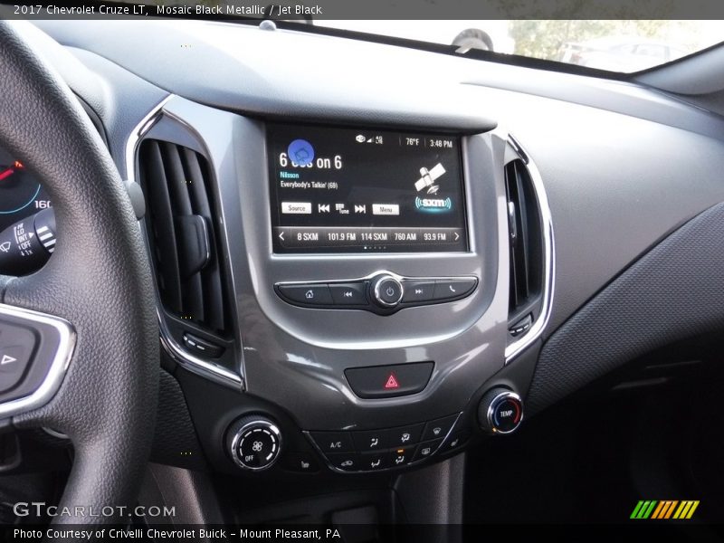 Mosaic Black Metallic / Jet Black 2017 Chevrolet Cruze LT