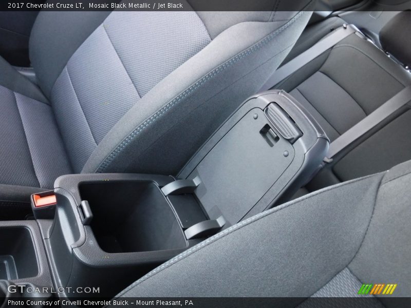 Mosaic Black Metallic / Jet Black 2017 Chevrolet Cruze LT