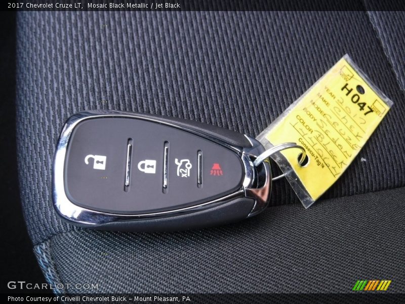 Mosaic Black Metallic / Jet Black 2017 Chevrolet Cruze LT