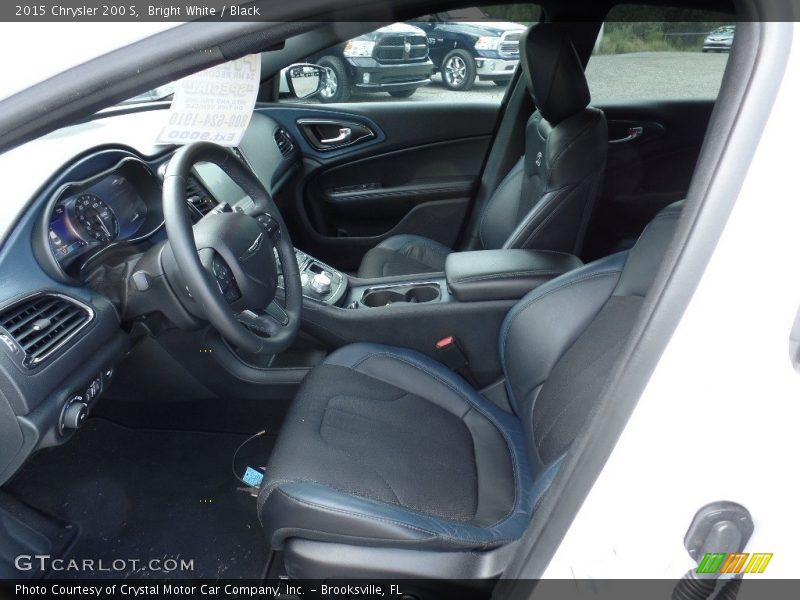 Bright White / Black 2015 Chrysler 200 S