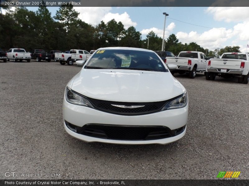 Bright White / Black 2015 Chrysler 200 S
