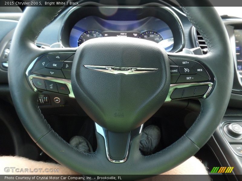 Bright White / Black 2015 Chrysler 200 S