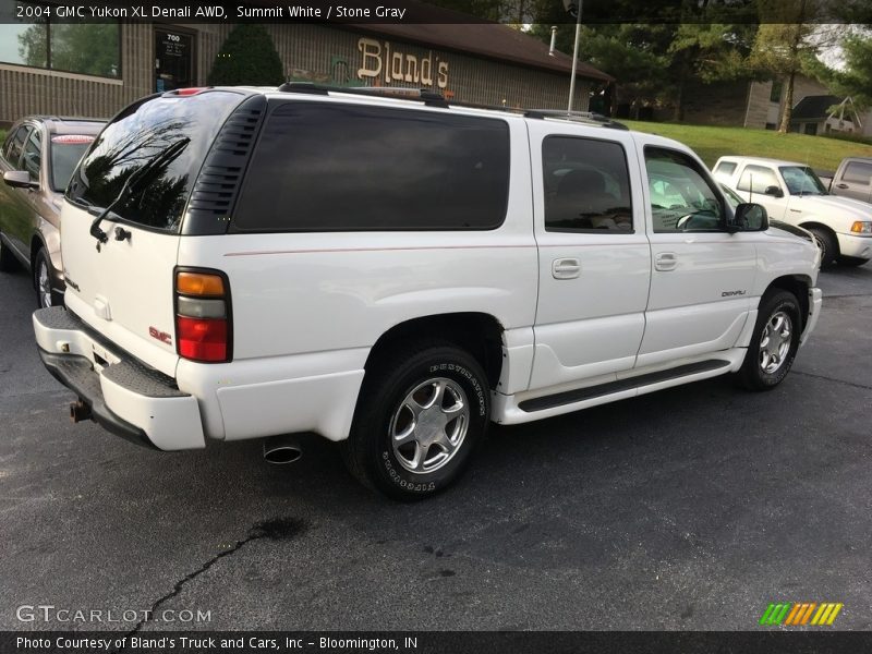 Summit White / Stone Gray 2004 GMC Yukon XL Denali AWD
